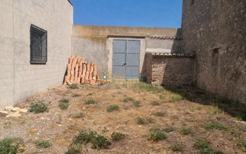 Property slide 30