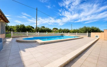 Property slide 23