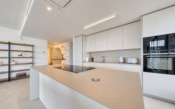 Property slide 17