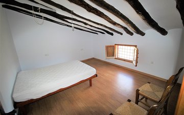 Property slide 25