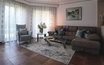 Property slide 10