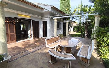 Property slide 11
