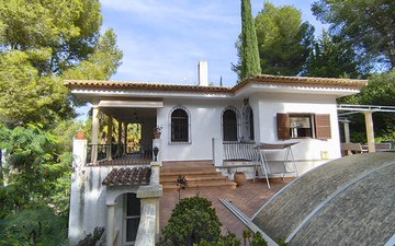 Property slide 14