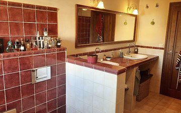 Property slide 19