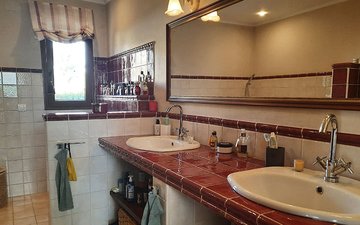 Property slide 20