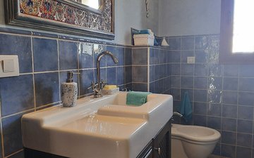 Property slide 25