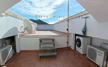 Property slide 36