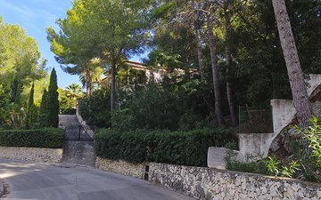 Property slide 37