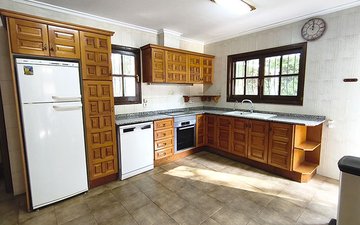 Property slide 9