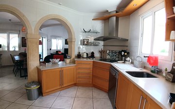 Property slide 15