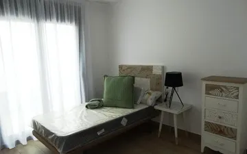 Property slide 10