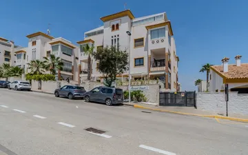 Property slide 32