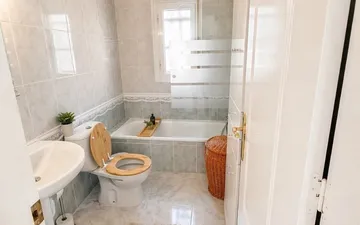Property slide 10
