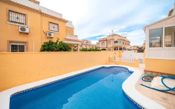 Property slide 32