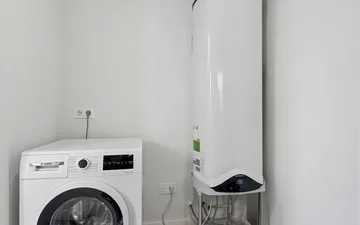 Property slide 32