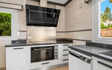Property slide 16