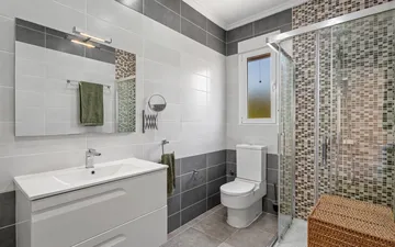 Property slide 20