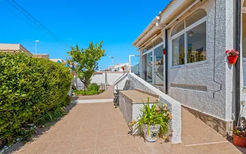 Property slide 32