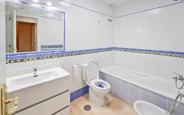 Property slide 10