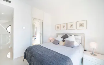 Property slide 21