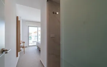 Property slide 25