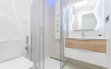 Property slide 22