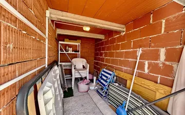 Property slide 18