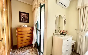 Property slide 16