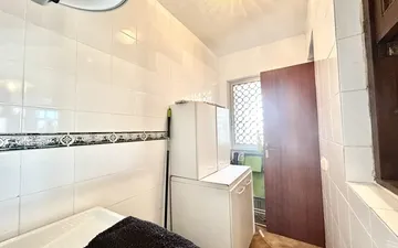 Property slide 19