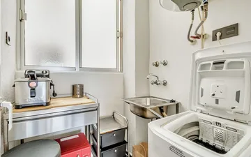 Property slide 10