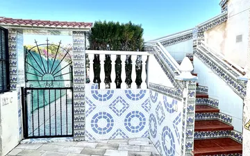 Property slide 25