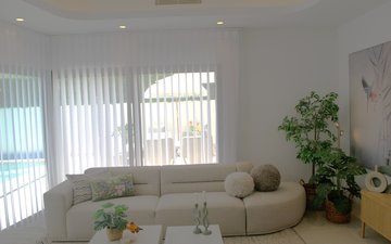 Property slide 16
