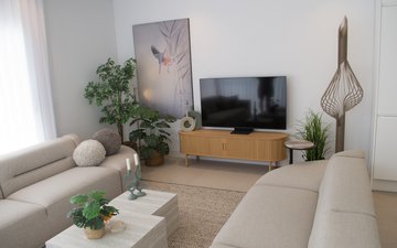 Property slide 17