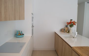 Property slide 18
