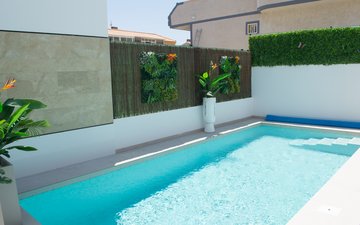 Property slide 20