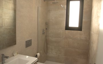 Property slide 33