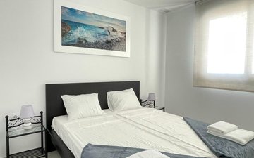 Property slide 22