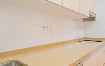 Property slide 30