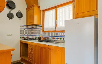Property slide 14