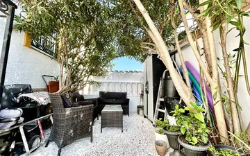 Property slide 25