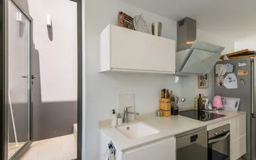 Property slide 16