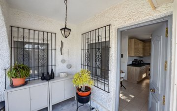 Property slide 25