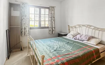 Property slide 15