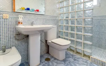 Property slide 17