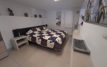 Property slide 31