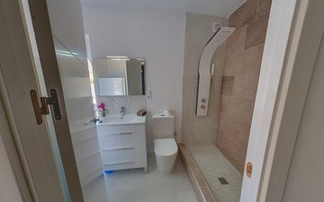 Property slide 42