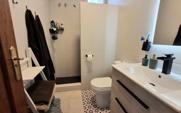 Property slide 31
