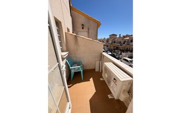 Property slide 32