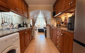 Property slide 10