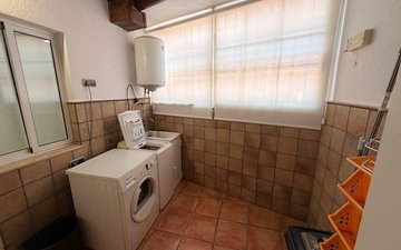 Property slide 20